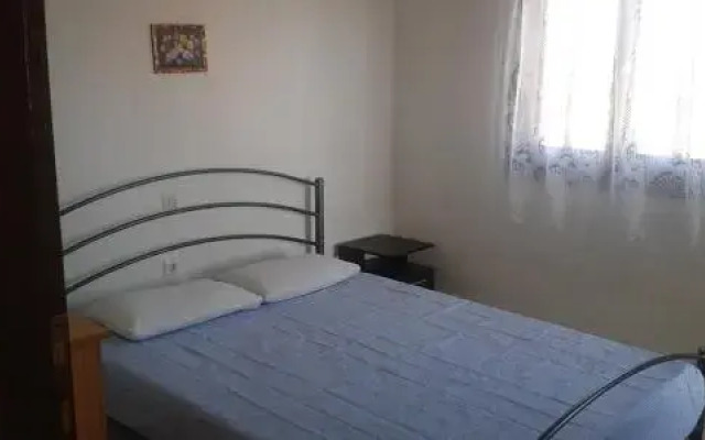 Lelegianni Studios and Apartments