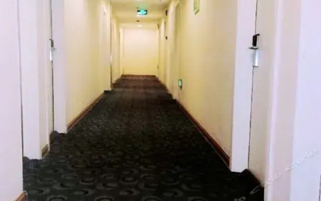 7Days Inn Taiyuan University of Technology West Gate