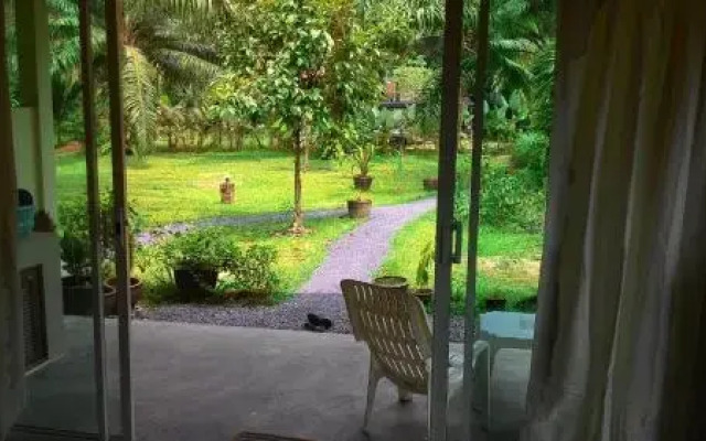 Aathid Garden Khao Lak