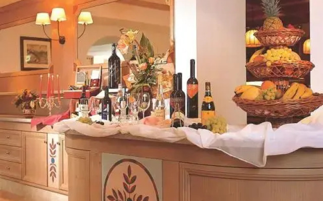 Hotel Alpenruh-Micheluzzi