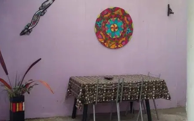 Hostel Avetaia