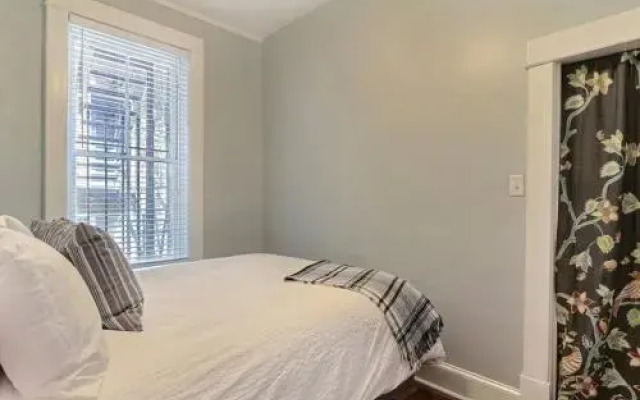 Lafayette Row Unit 1