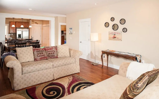 Shoreline Ridge Condos