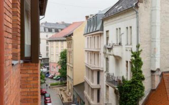 Living Budapest Apartment Semmelweis