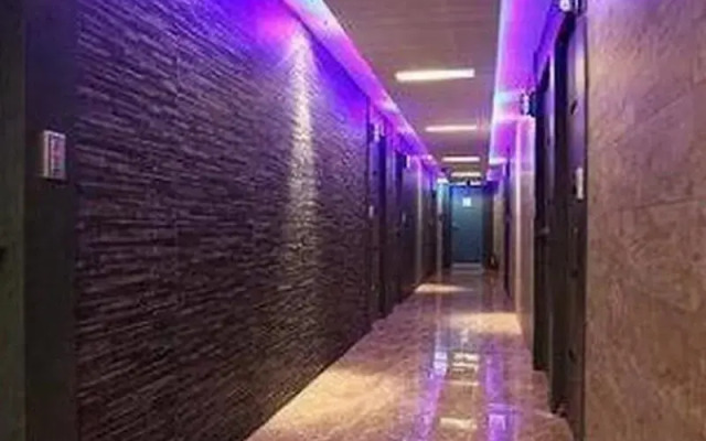 Soo Hotel