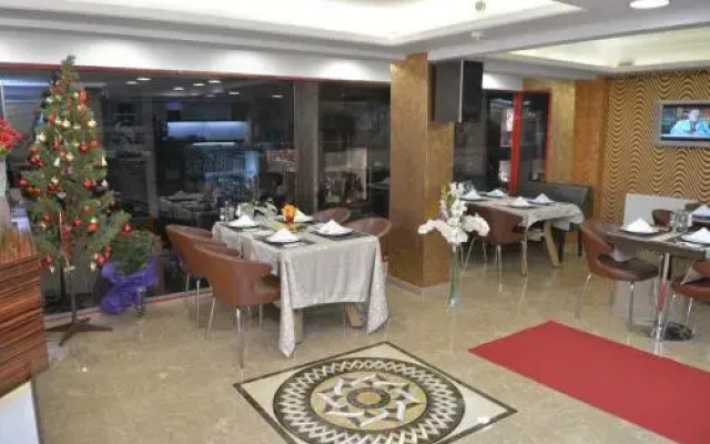 Mozart Hotel