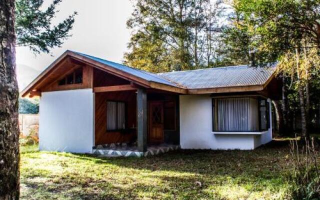 Cabanas Valles De Pucon