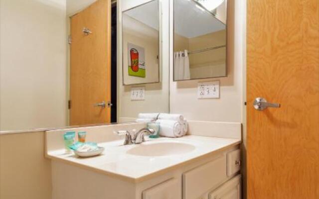 Stay Alfred at Bridgeview