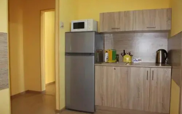 Solnyshko Na Cherkasskoy