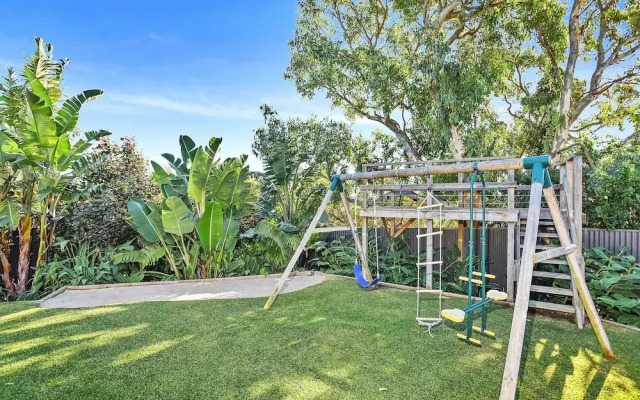 Coral Sands Luxury Beach House