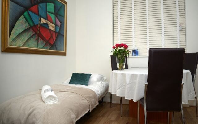 Marble Arch Apartment