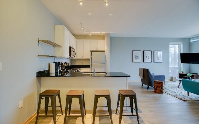 Prospect Park Apt by VectorStays