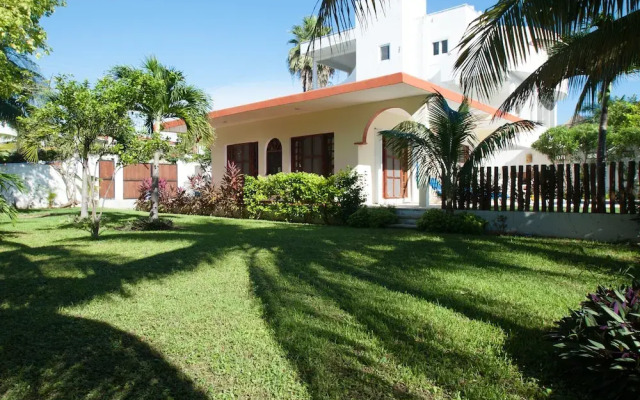 Casa Anita by RedAwning