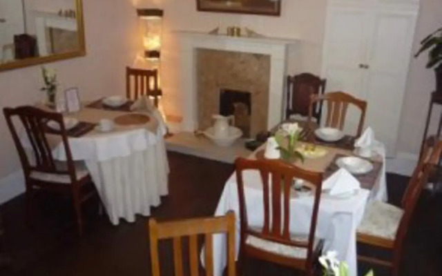 Henwick House Bed &Breakfast