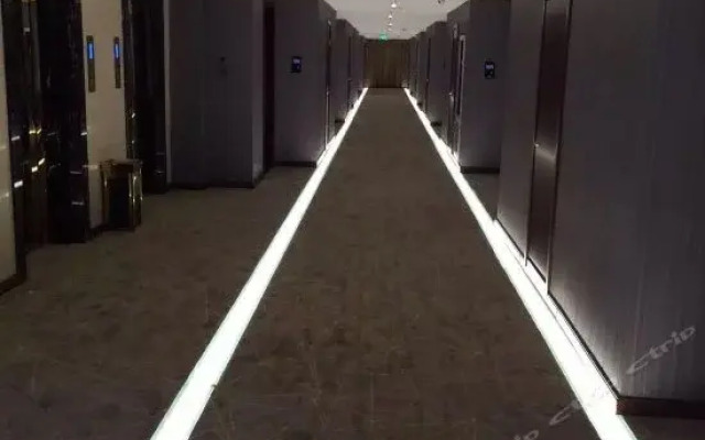 Zmax Hotel