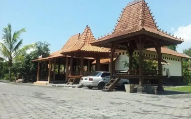 Kampoeng Ulu Resort