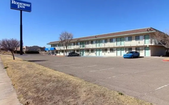 Rodeway Inn
