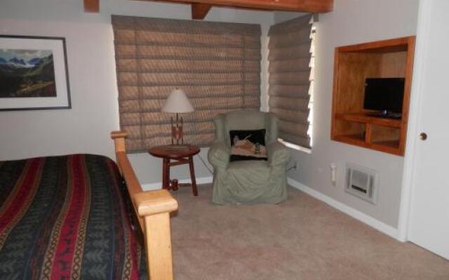 Interlaken #5 - 2br/2ba - Lake View