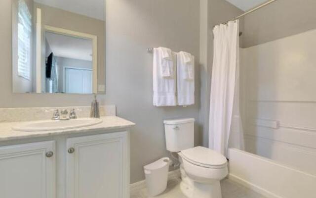 Four Bedrooms Townhome 5116