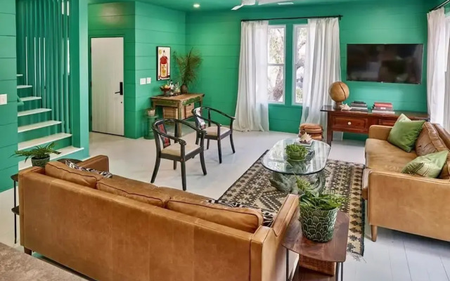 The Fish - 5 Br Home