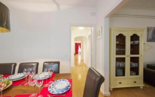 ApartsNouBcn Les Corts