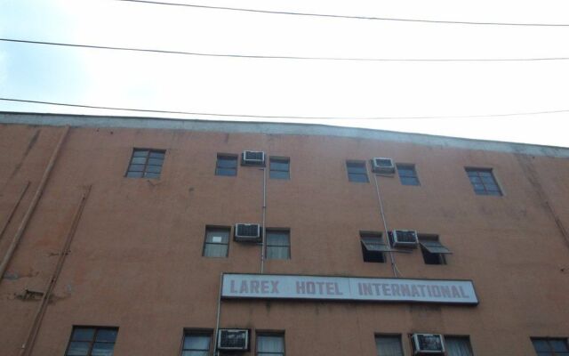 Larex International Hotel