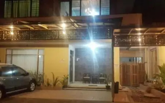 PI Home Kraton Yogyakarta