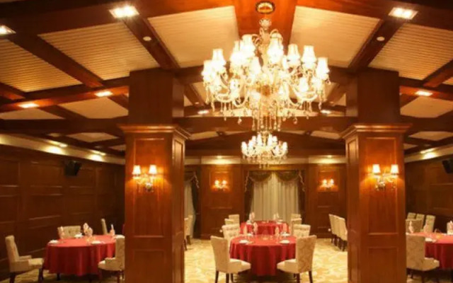 Liston Hotel