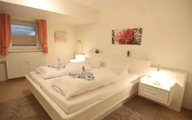 Boarding House Sensenskiin