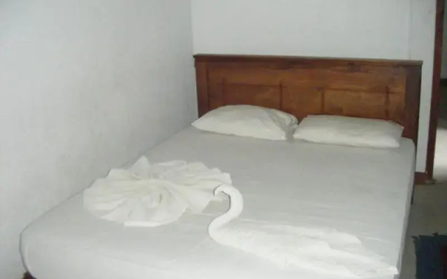 Relax on Hotel Mountlavinia