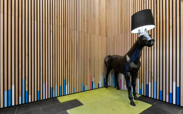 Roomerang at Bouverie 16