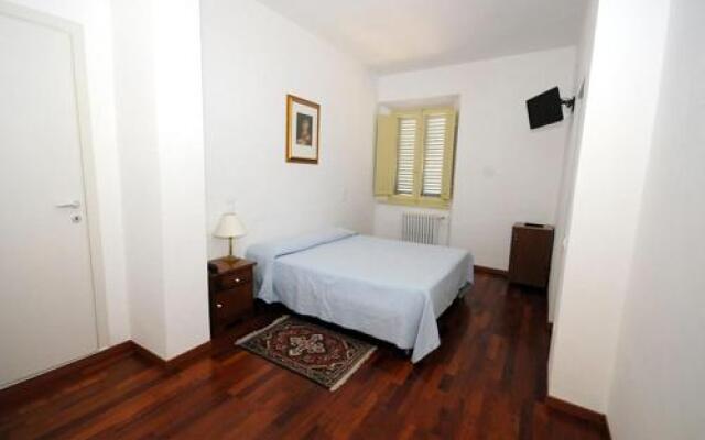 Guest House Domus Urbino