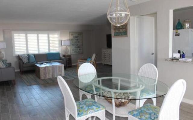 Jamaica Royale 404 - 2 Br Condo