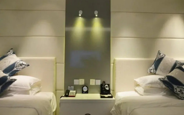 Zhengzhou Zijun Fashion Hotel
