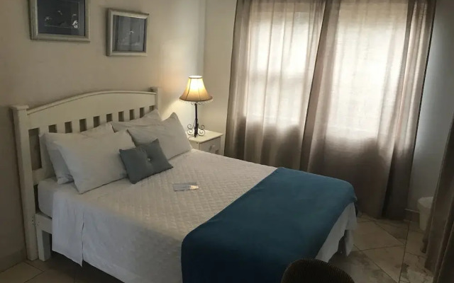 Lilly Self-Catering