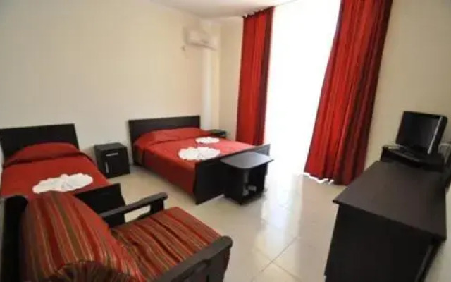 Hotel LeMan
