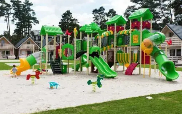 Holiday Park & Resort - Pobierowo