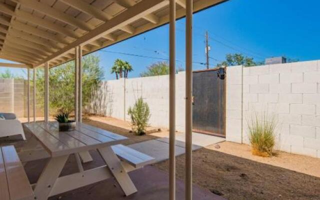 2BR HomeCentral Phoenix by WanderJaunt