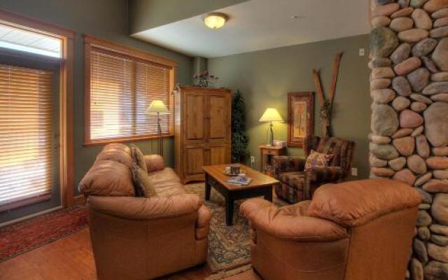 Treetops Ski Luxury Townhouse