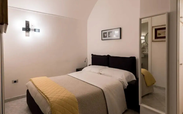 La Residenza Napoli Short Let Apartments