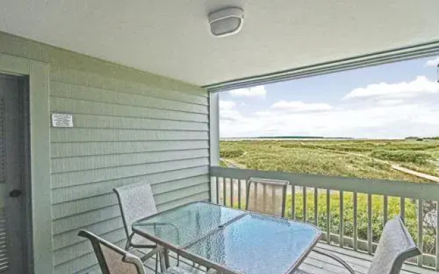 Pelican Watch 1331 by RedAwning