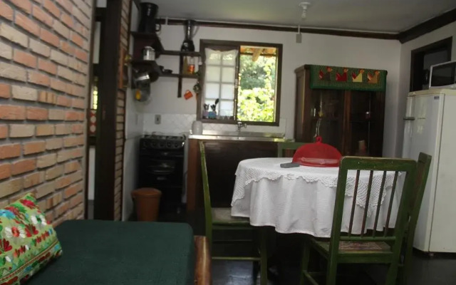 Vila de Zimbros Casa 01