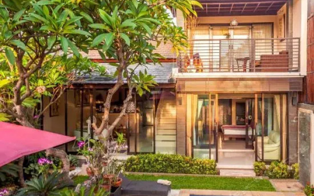 Kayu Ayu Villa