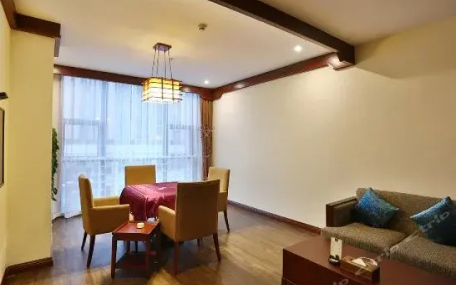 Chengdu Yinchao Hotel