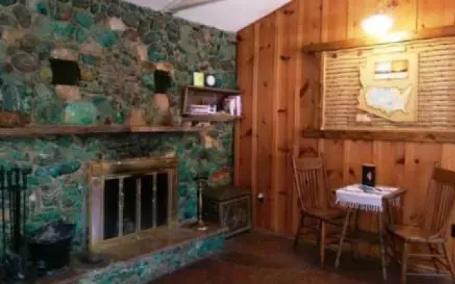 Ponderosa Cabin