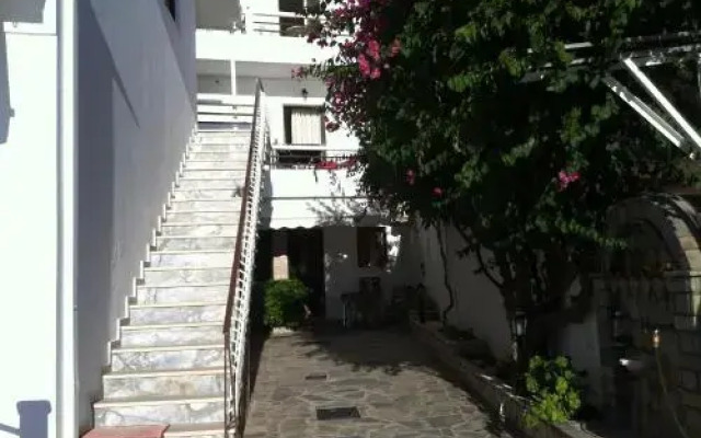 Leonidas Studios
