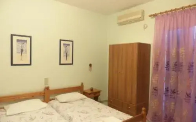Pension Dimitra