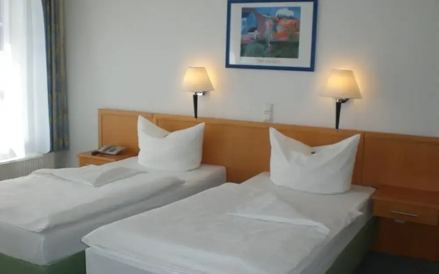 Hotel Rostock West im Kritzmow Park