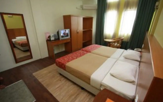 Seasons Boutique Hotel