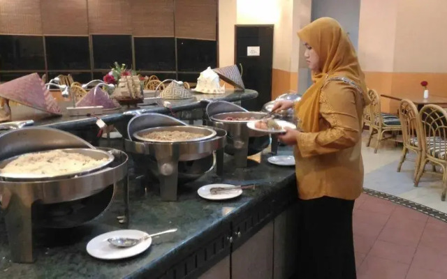 Allson Putra Nilai Hotel